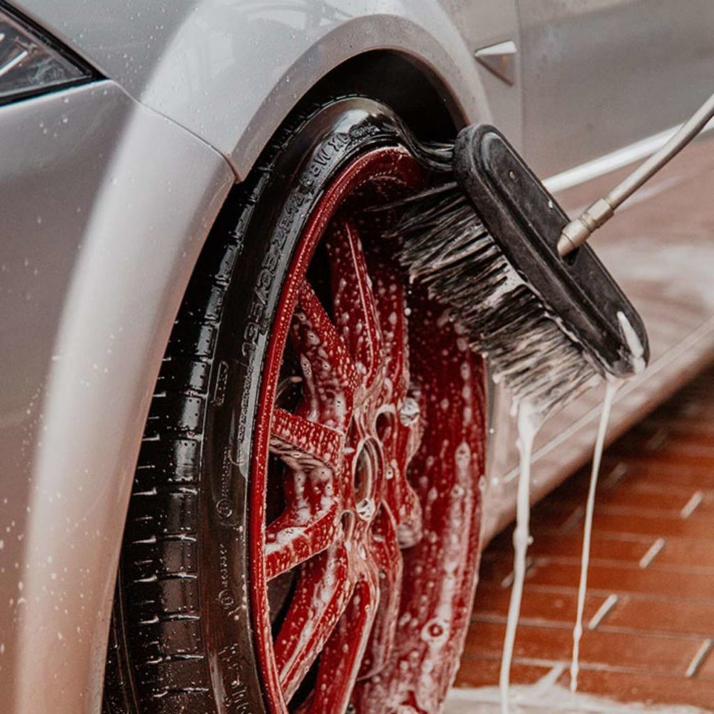 Tire Scrub